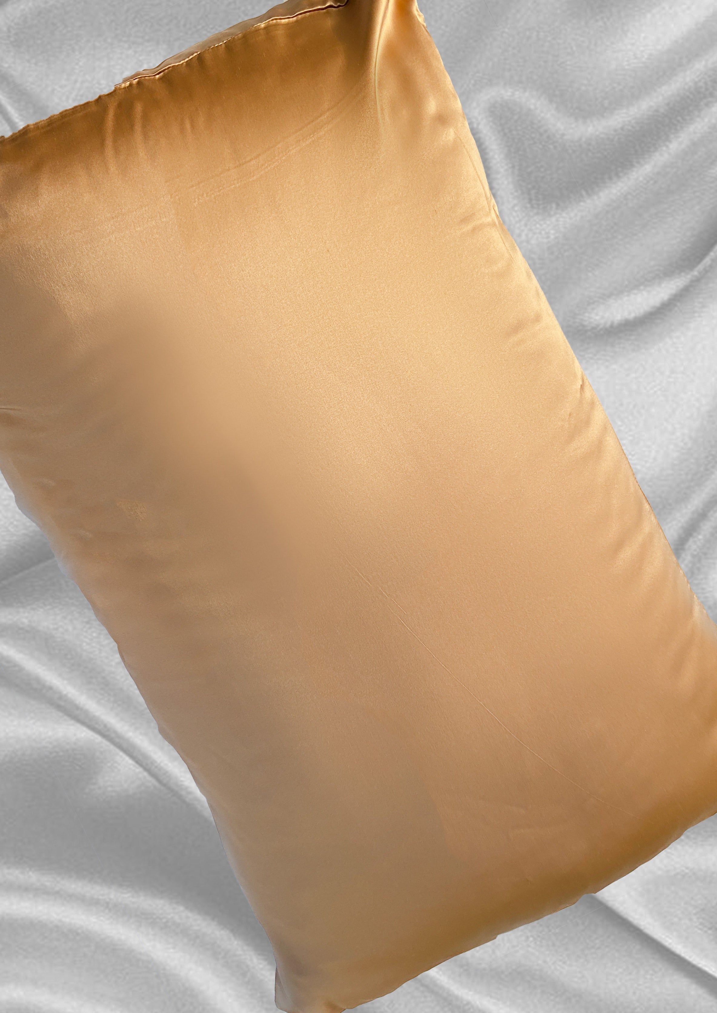 Gold on sale pillow cases